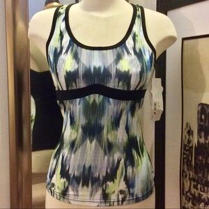 NWT KOS new athletic yoga workout top